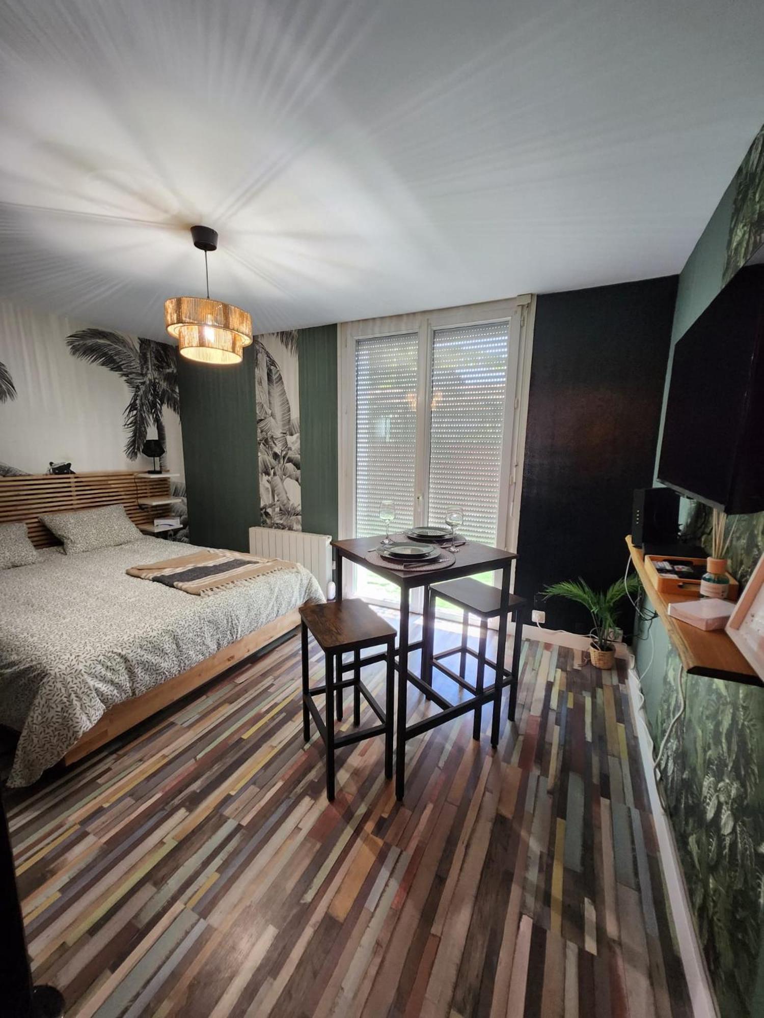 Apartamento No Historico Noyon Buitenkant foto